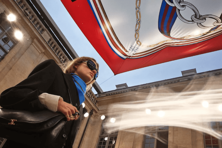 Celine vuelve a brillar de la mano de Michael Riders.